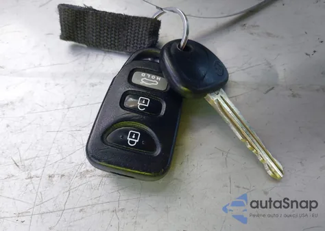 2015 Hyundai Elantra Se from USA, damaged, VIN 5NPDH4AE7FH589684